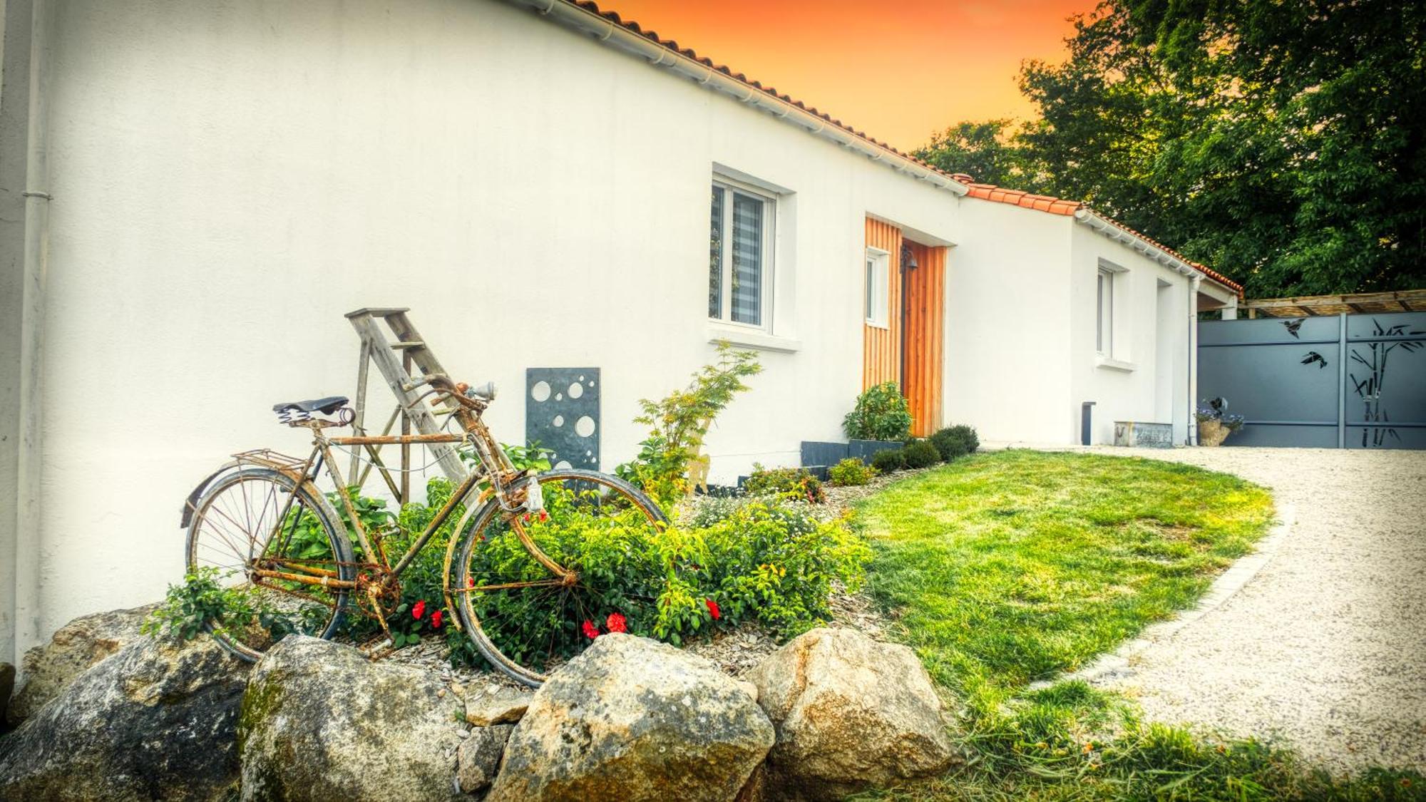 Domaine Du Souvenir Saint-Paul-en-Pareds Exterior foto
